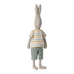 Rabbit strl 4 Shorts och t-shirt